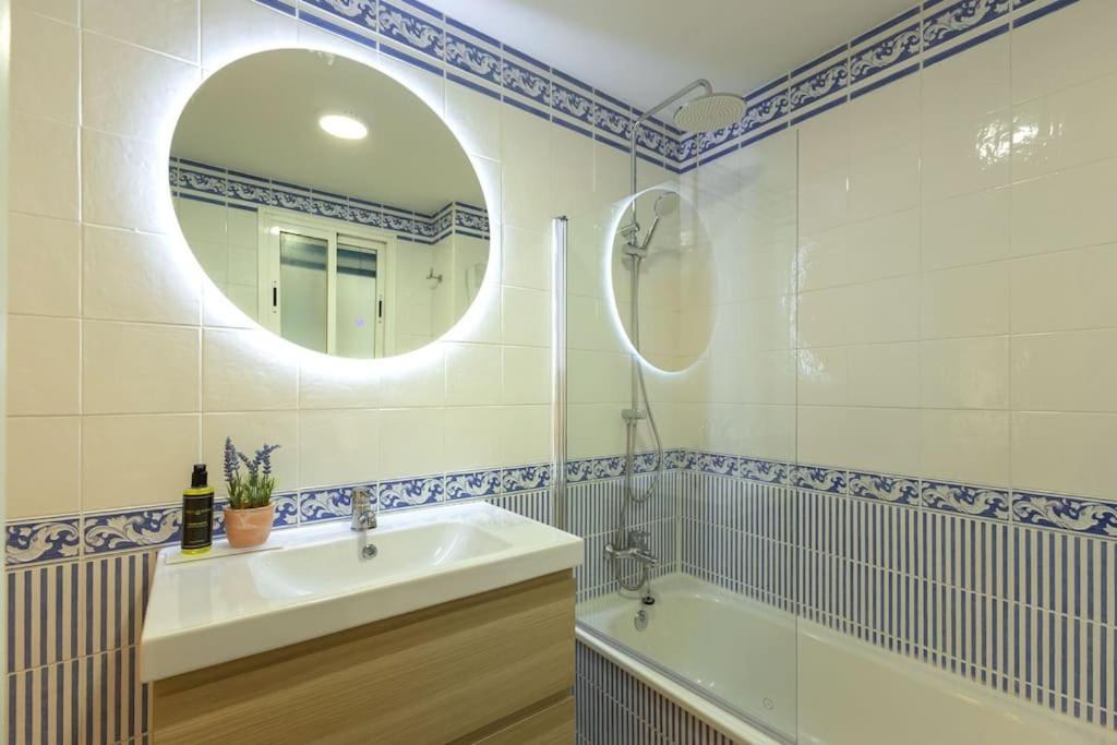 Apartament Triana Deluxe By Valcambre Sewilla Zewnętrze zdjęcie