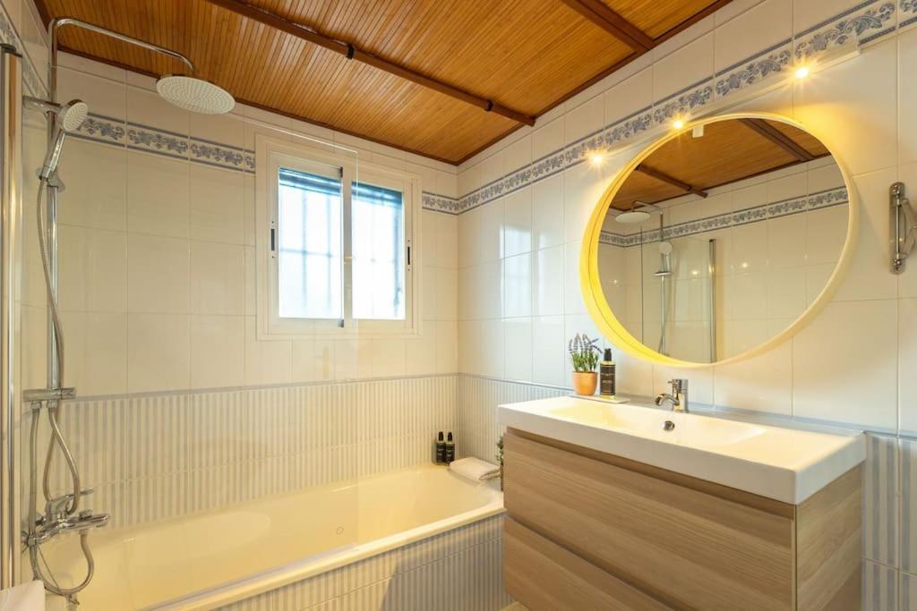 Apartament Triana Deluxe By Valcambre Sewilla Zewnętrze zdjęcie