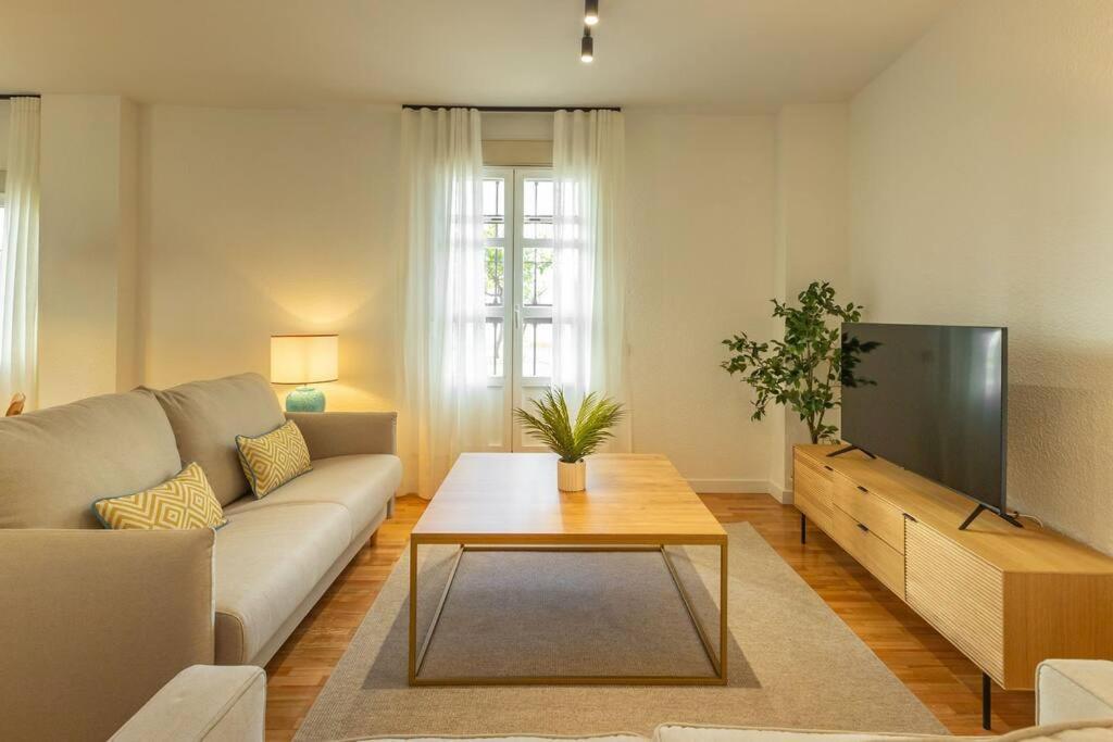 Apartament Triana Deluxe By Valcambre Sewilla Zewnętrze zdjęcie